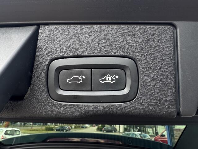 Volvo XC60 2.0 D4 AWD Inscription| 1e Eigenaar, Panoramadak, 360° camera, S