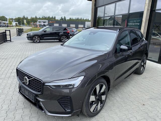 Volvo XC60 2.0 T6 Plug-in hybrid AWD Ultra Dark Luchtvering|B&W|Massage|360