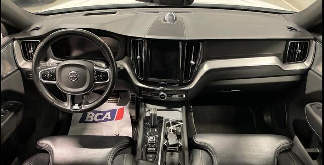 Volvo XC60 2.0 T8 Twin Engine AWD R-Design | Trekhaak | Luchtvering | Bowers & Wilkins | 22'' | Memory L+R | Panoramadak | Massage | Stoel Koeling + verwarming | VOL VOL