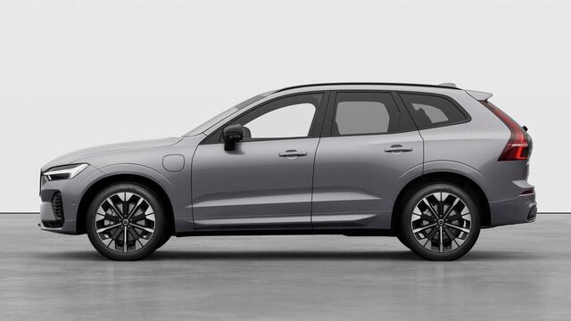 Volvo XC60 2.0 T6 Plug-in hybrid AWD Plus Dark 360 Camera / Head-up display / Harman Kardon audio / Panorama dak / stoel- en stuurverwarming / leer