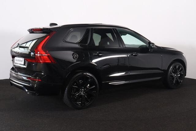 Volvo XC60 T6 Recharge AWD Plus Black Edition - LONG RANGE - Panorama/schuifdak - IntelliSafe Assist & Surround - 360º Camera - Harman/Kardon audio - Adaptieve LED koplampen - Verwarmde voorstoelen, stuur & achterbank - Parkeersensoren voor & achter - Elektr. bedien