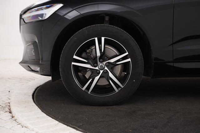 Volvo XC60 2.0 B4 Momentum Business Apple carplay,