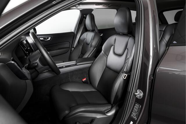 Volvo XC60 2.0 T6 Plug-in hybrid AWD Plus Dark | S/K-Panodak | Dig. Cockpit | Adapt. Cruise | Harman/Kardon | Memory Stoelen | Elek. Klep | Stoel-+stuurverw. | 360 Camera | NAV+App. Connect | LM 19" | 4815