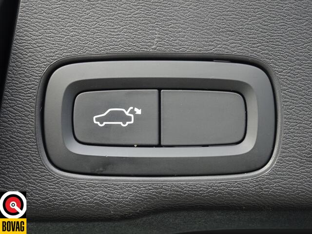 Volvo XC60 2.0 T8 Twin Engine AWD Inscription