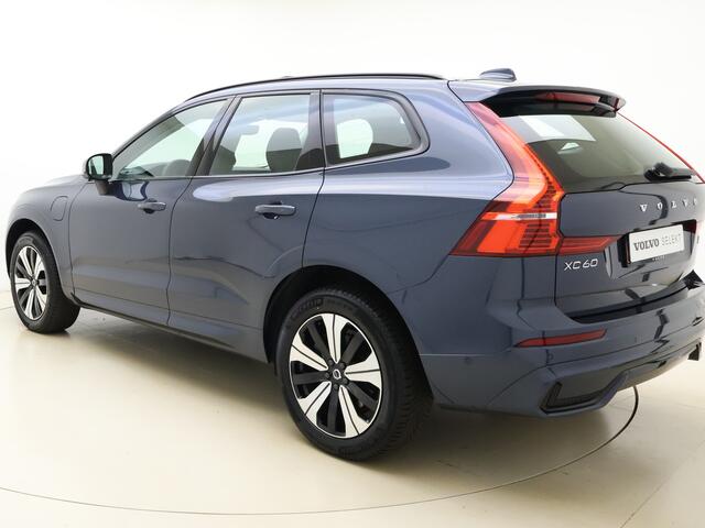 Volvo XC60 T6 350pk AWD Plus Dark / 360 Camera / El. Trekhaak / El. Stoelen / Keyless / Moritz Leder / 19'' + All Season Banden / ACC / BLIS / Draadl. Telefoonoplader /
