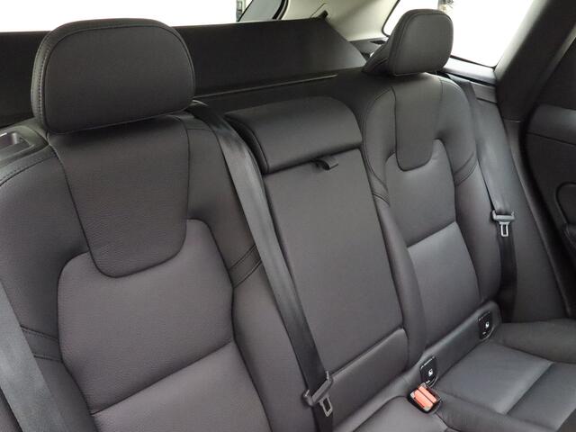 Volvo XC60 T6 350pk AWD Plus Dark / 360 Camera / El. Trekhaak / El. Stoelen / Keyless / Moritz Leder / 19'' + All Season Banden / ACC / BLIS / Draadl. Telefoonoplader /