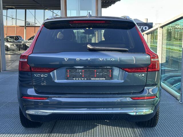 Volvo XC60 2.0 T6 Plug-in hybrid AWD Plus Bright / Pano. dak / Elek. verstelbare stoelen / Voor+achter+stuur verwarmd / Carplay / Wool interieur /