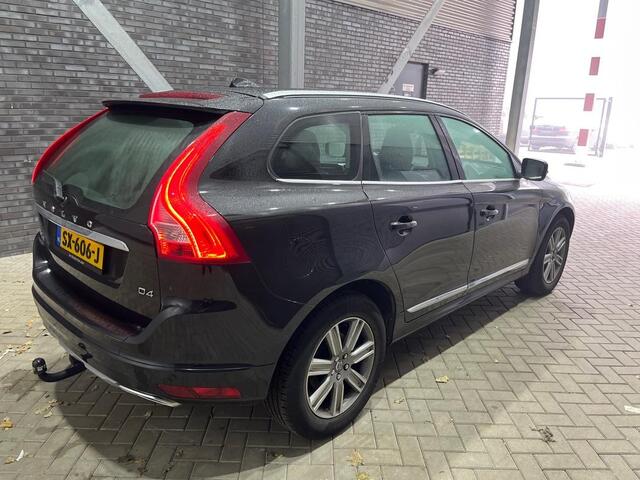 Volvo XC60 D4 FWD Polar+ | Automaat | Panoramadak | Trekhaak | Leder | Xenon | 18 Inch