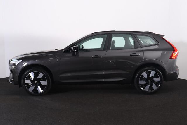 Volvo XC60 T6 Recharge AWD Ultra Dark - Panorama/schuifdak - IntelliSafe Assist & Surround - 360º Camera - Harman/Kardon audio - Adaptieve LED koplampen - Verwarmde voorstoelen, stuur & achterbank - Parkeersensoren voor & achter - Elektr. bedienb. voorstoelen met ge