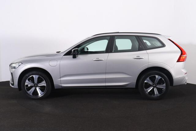 Volvo XC60 T6 Recharge AWD Plus Dark - Panorama/schuifdak - IntelliSafe Assist & Surround - 360º Camera - Verwarmde voorstoelen, stuur & achterbank - Parkeersensoren voor & achter - Elektr. bedienb. voorstoelen met geheugen - Draadloze tel. lader - Elektr. inklapbar