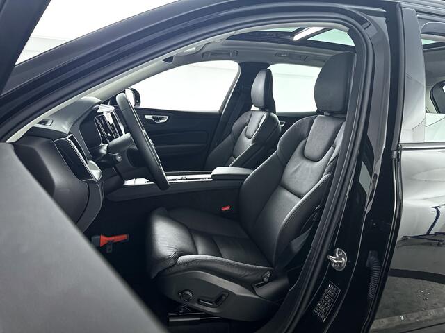 Volvo XC60 T6 Plug-in hybrid AWD Ultra Dark | Panoramdak | 360° camera | Head-up Display | Harman Kardon | Stoel- en Stuurverwarming | Trekhaak