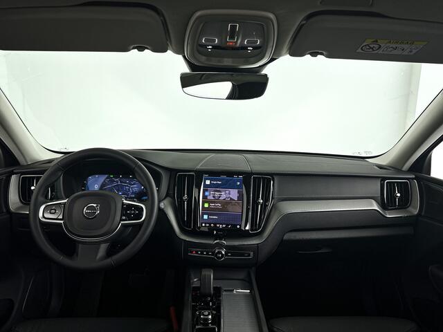 Volvo XC60 T6 Plug-in hybrid AWD Ultra Dark | Panoramdak | 360° camera | Head-up Display | Harman Kardon | Stoel- en Stuurverwarming | Trekhaak