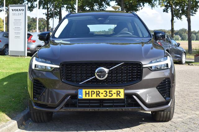 Volvo XC60 T6 AWD 350PK Plug-in Hybrid Ultra Dark | Trekhaak | 1.025km | BLIS | ACC | HUD |