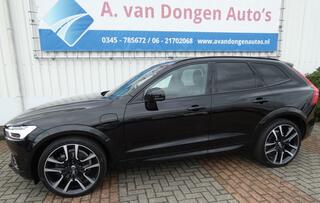 volvo-xc60-2.0-t8-awd-r-design,pano