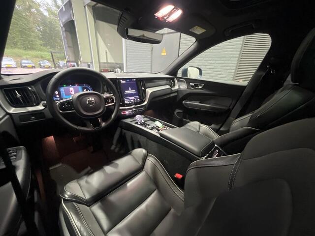 Volvo XC60 B5 AWD Ultimate Bright | Luchtvering | Bowers&Wilkins | 22 Inch | Head-Up | Panoramadak | ACC
