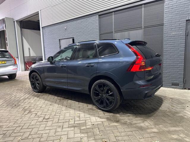 Volvo XC60 T6 Plug-in hybrid Plus Black Edition | FACELIFT | Head-Up | Panoramadak | 21 Inch | ACC | 360° Camera