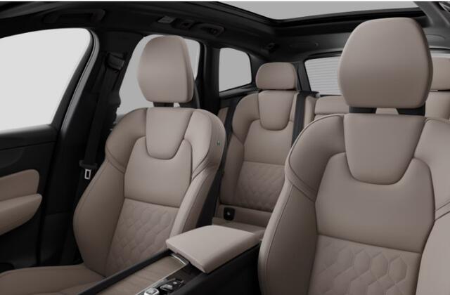 Volvo XC60 T6 350PK Automaat AWD Ultra Bright / Head-up display / Harman Kardon audio / Panoramadak / BLIS / Elektrisch bedienbare voorstoelen / Memory seats / Verwarmbare stoelen / Keyless entry /