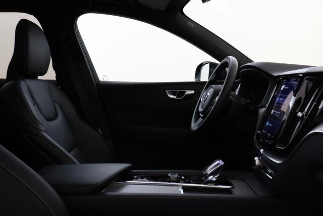 Volvo XC60 T8 PLUG-IN HYBRID AWD ULTRA BLACK EDITION *FULL OPTIONS!* -PANO.DAK|BOWERS&WILKINS|LUCHTVERING|360°CAM|GEVENT.LEDER+MASSAGE|KINDERZITJES