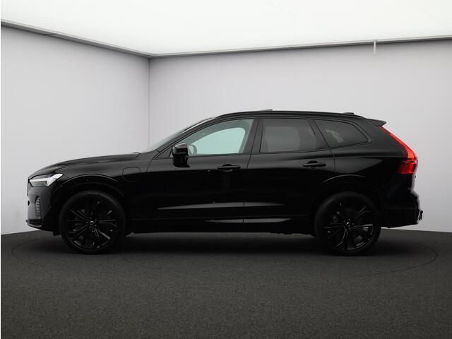 Volvo XC60 2.0 T8 Plug-in hybrid AWD Ultra Black Edition / Trekhaak / Head-up Display / 360 Camera / Harman Kardon / Panoramadak / Elektrische Stoelen / BLIS / Keyless /