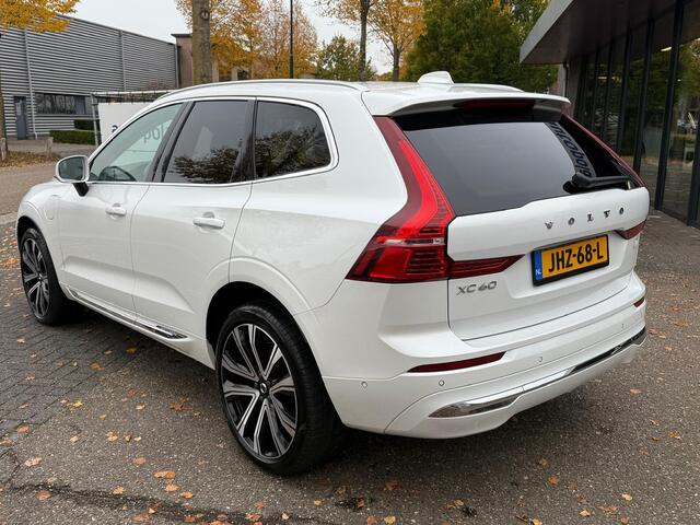 Volvo XC60 2.0 T6 Plug-in hybrid AWD Ultimate Bright 21inch/360Camera/Panodalk/Leder/Headup etc