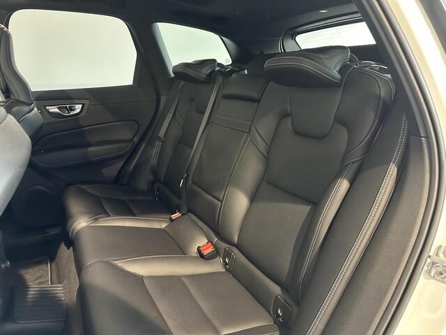 Volvo XC60 2.0 T8 Twin Engine AWD Inscription R-DESIGN | B&W AUDIOSYSTEEM | ELEKTRISCH SCHUIF-/KANTELDAK | ADAPTIVE CRUISECONTROL | !!!VOL OPTIONS!!!