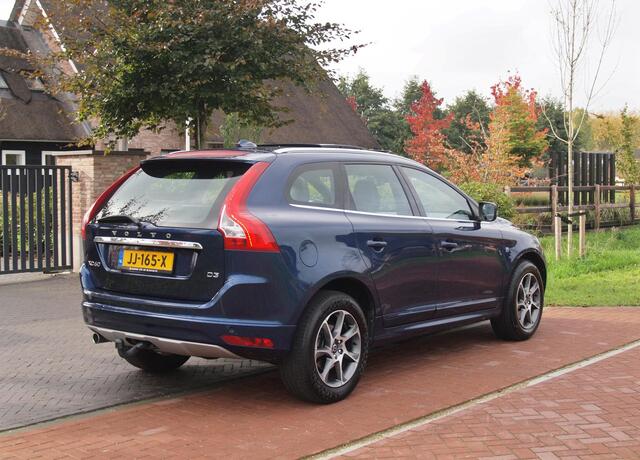 Volvo XC60 2.0 D3 FWD Ocean Race | Panoramadak | Camera | Cruise Control | Trekhaak | Leer | Automaat |