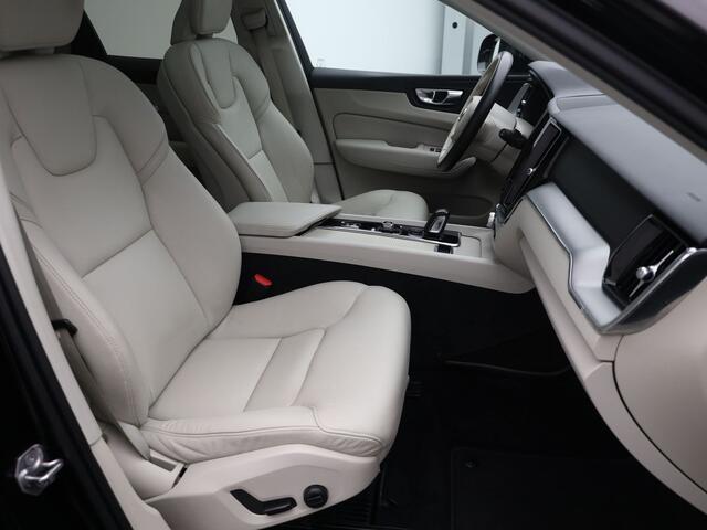 Volvo XC60 2.0 Recharge T6 AWD Business Pro | PANO | CAMERA | KEYLESS | TREKHAAK