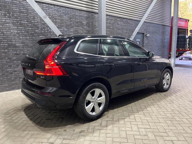 Volvo XC60 B4 Core | Stoel+Stuurverwarming | Camera | Voorruitverwarming | Keyless | Elektrische Achterklep