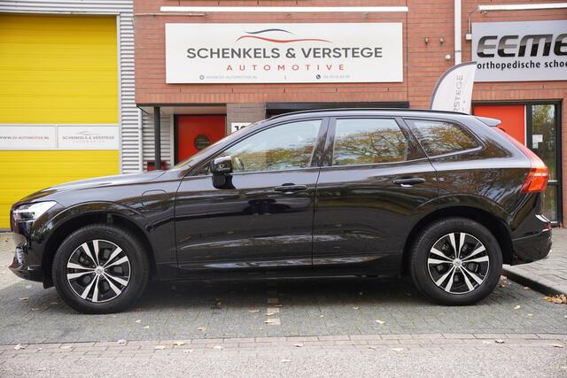 Volvo XC60 2.0 Recharge T6 AWD Business Pro / Panoramadak / Trekhaak / Stuurverwarming / ACC / 360 Camera /