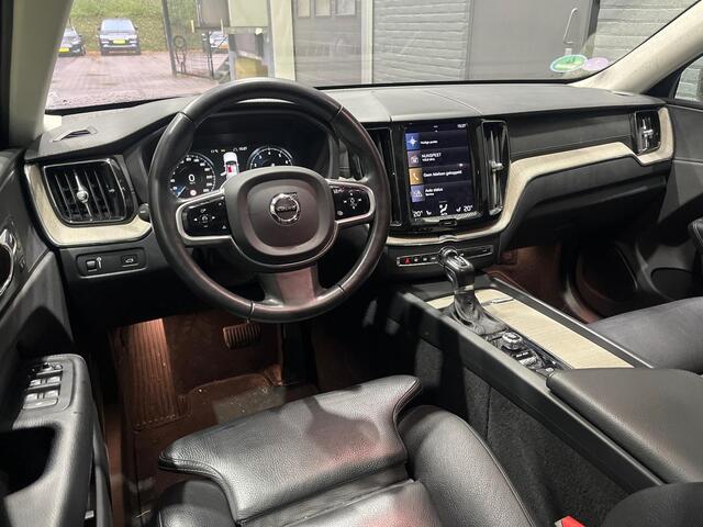 Volvo XC60 T4 Inscription | Panoramadak | ACC | BLIS | Stoelverwarming | Apple Carplay | Trekhaak