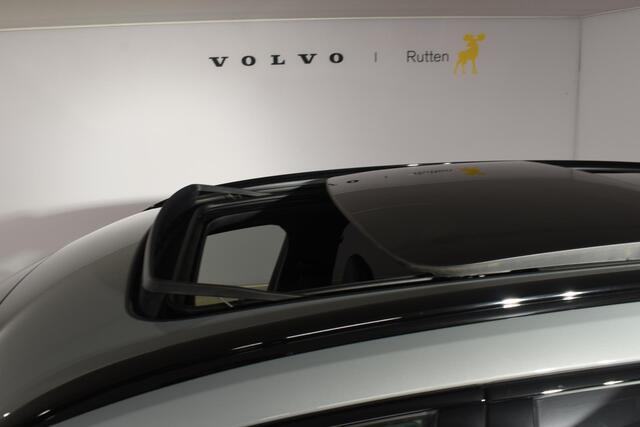 Volvo XC60 T6 350PK Plug-in Hybrid AWD Plus Black Edition / 360 Camera / Panorama Dak / Lederen Bekleding / Elektrische Stoelen / Stuur & Stoelverwarming /