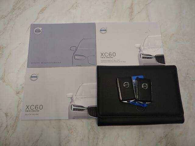 Volvo XC60 2.0 T8 Twin Engine AWD Inscription | Panoramadak | Memory | Leder | LED | PDC | Carplay