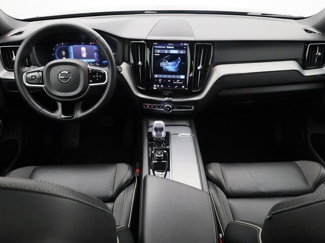 Volvo XC60 2.0 T6 Plug-in hybrid AWD Plus Dark | FACELIFT | PANO | CAMERA | KEYLESS | STOEL- EN STUURVERW.