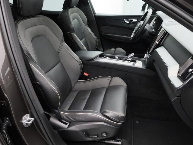 Volvo XC60 2.0 T6 Plug-in hybrid AWD Plus Dark | FACELIFT | PANO | CAMERA | KEYLESS | STOEL- EN STUURVERW.