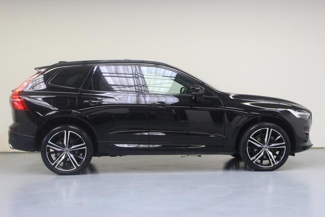 Volvo XC60 Recharge T6 AWD R-Design | Rijklaarprijs | Luchtvering | Bowers & Wilkins | Trekhaak |