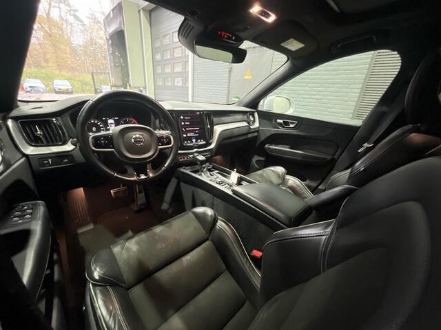 Volvo XC60 D5 AWD Inscription | Panoramadak | ACC | BLIS | Camera | Stoelverwarming | Apple Carplay