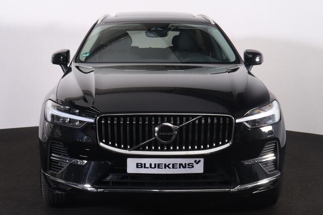 Volvo XC60 T6 Recharge AWD Core Bright - Panorama/schuifdak - IntelliSafe Assist & Surround - Harman/Kardon audio - Adaptieve LED koplampen - Parkeercamera achter - Verwarmde voorstoelen, stuur & achterbank - Parkeersensoren voor & achter - Elektr. bedienb. voorstoe
