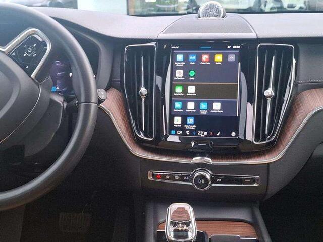 Volvo XC60 2.0 T6 Plug-in hybrid AWD Ultimate Bright | Long Range | Massage | Bowers & Wilkens | Geventileerde/verwarmbare stoelen | Camera | Keyless entry/start | Schuif/kantel panoramadak |