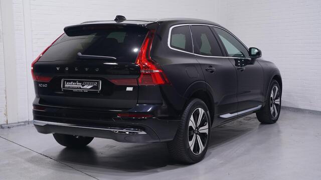 Volvo XC60 2.0 T8 Plug-in hybrid AWD Plus Bright NAP 1e eigen. ACC ECC led verlichting bestuurderstoel electrisch met memo draadlaas telefoonladen DAB Harman-Kardon Pano-dak trekhaak PDC camera 360
