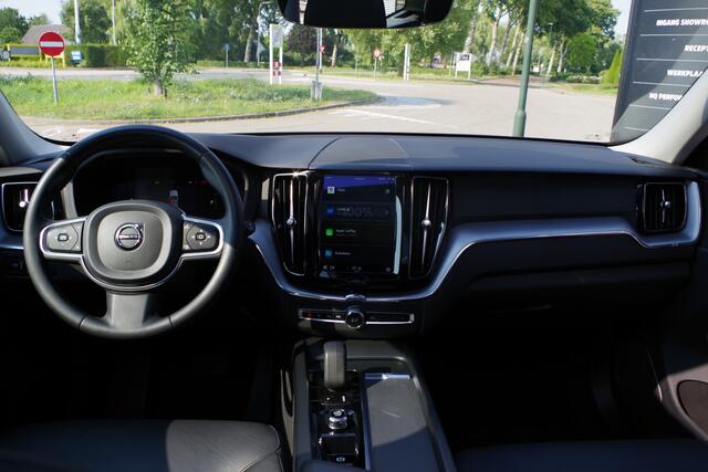 Volvo XC60 2.0 T6 LongRange Plug-in Hybrid AWD 350 PK Inscription Expression, Leder, Panoramadak, Camera,