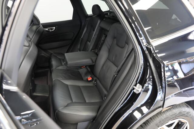 Volvo XC60 2.0 T6 Plug-in hybrid AWD Inscription | Trekhaak Elektr. | Schuif- opendak | Leer