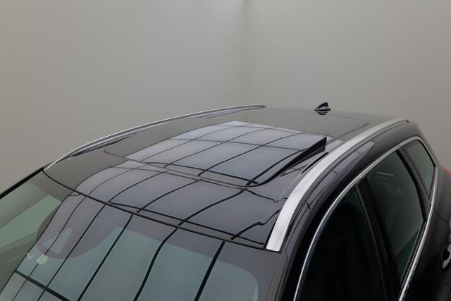 Volvo XC60 2.0 D4 AWD Inscription | Trekhaak | Pano | Head-up | Standkachel