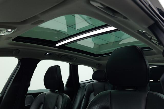 Volvo XC60 2.0 D4 AWD Inscription | Trekhaak | Pano | Head-up | Standkachel