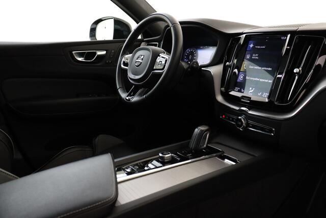 Volvo XC60 T8 RECHARGE AWD R-DESIGN -PANO.DAK|HARMAN/KARDON|HEAD-UP DISP.|ADAP.LED|TREKHAAK|360°CAM|POWER-SEATS|21"