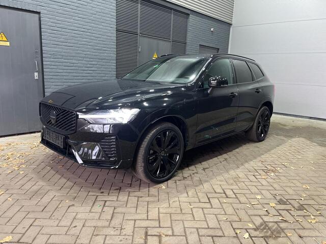 Volvo XC60 T6 Plug-in hybrid Plus Black Edition | FACELIFT | Trekhaak | 360° Camera | Head-Up | Panoramadak | 22 Inch
