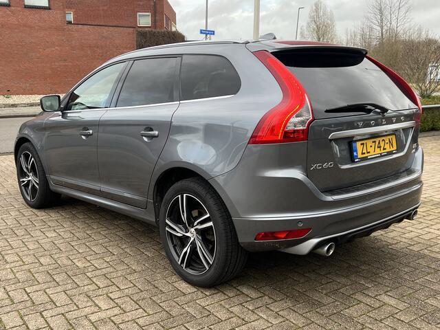 Volvo XC60 2.4 D5 AWD 220 pk Automaat R-Design Navigatie Xenon Standkachel Camera Elek Stoel ACC Stoelverwarming Bliss Getint Glas