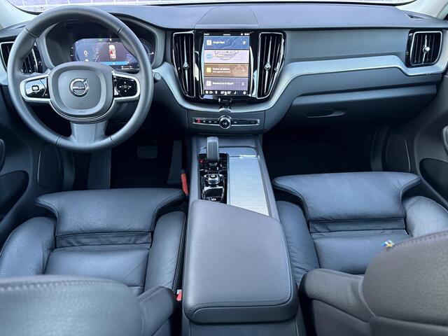 Volvo XC60 2.0 T6 Plug-in hybrid AWD Plus Dark 360 Camera | Trekhaak | Panorama dak | High Performance Audio | Memory stoelen | leder | stoel + stuur verwarming | draadloos telefoon lader | All Season banden |