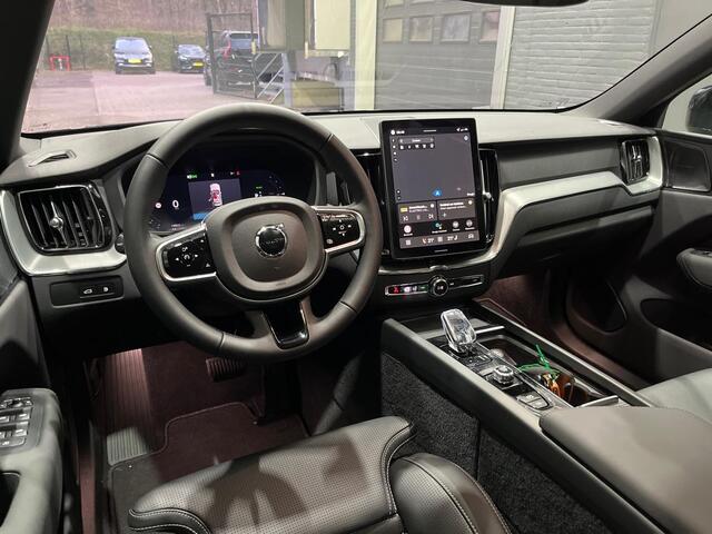 Volvo XC60 T6 Plug-in hybrid Plus Black Edition | FACELIFT | Panoramadak | ACC | Ventilatie | Stoel+Stuurverwarming | harman/kardon