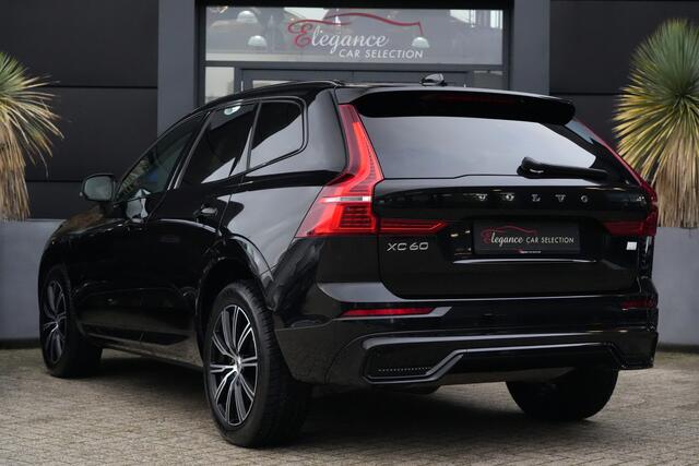 Volvo XC60 2.0 T8 Plug-in hybrid AWD Plus Dark 455pk Panoramadak/HarmanKardon/Camera