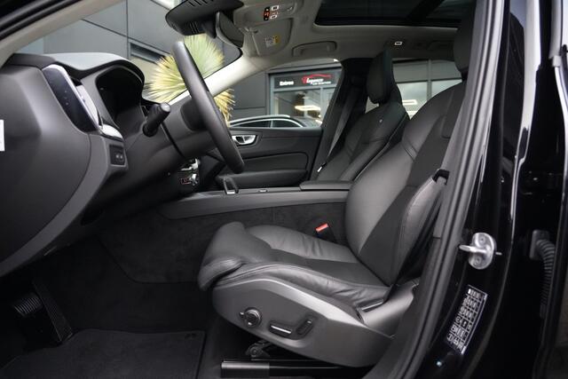 Volvo XC60 2.0 T8 Plug-in hybrid AWD Plus Dark 455pk Panoramadak/HarmanKardon/Camera